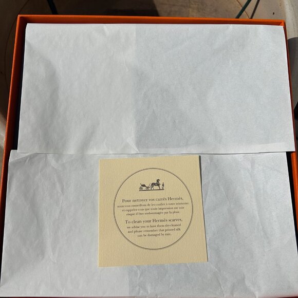 Hermes scarf from 2000, Brand New Never Used in original box, purchased in Paris - Picture 8 of 11